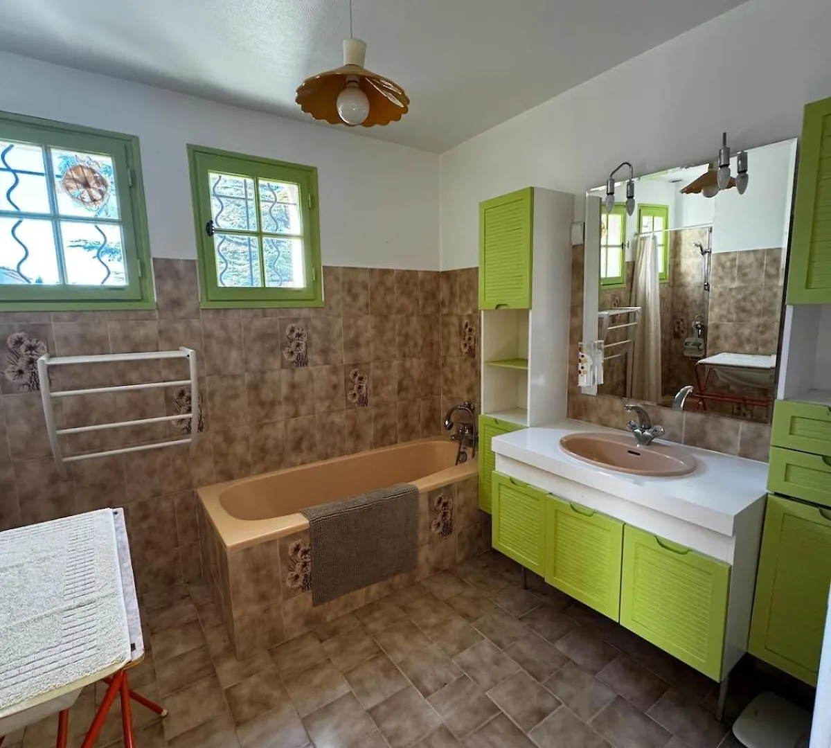 Maison De Famille Avec Piscine Aubignan France