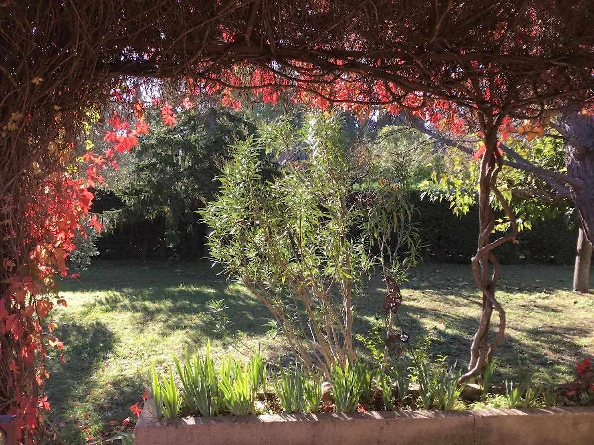 Holiday home Maison De Famille Avec Piscine Aubignan France